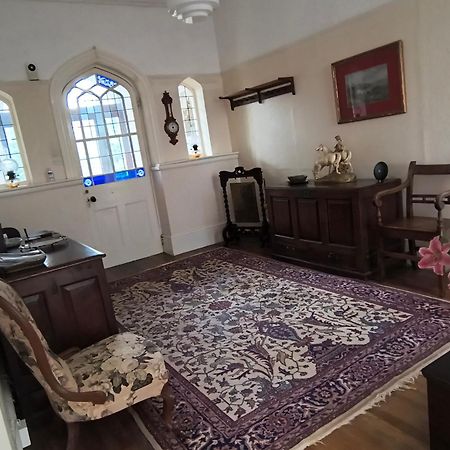 Tranquil Getaway Near Brecon Beacons Apartment Llandovery Luaran gambar