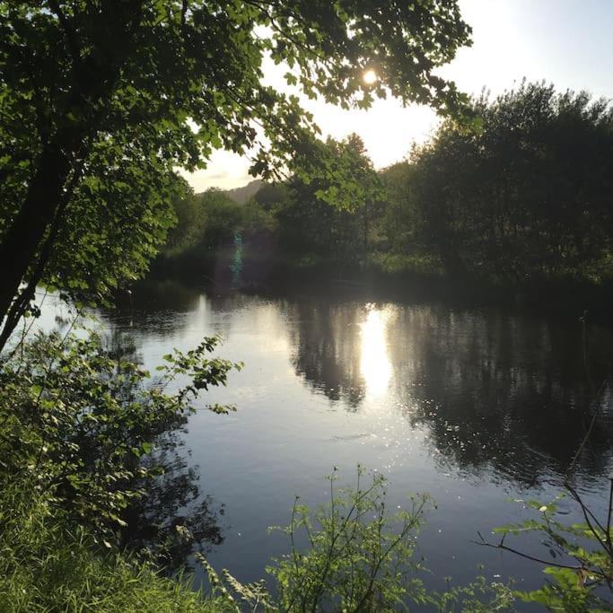 Tranquil Getaway Near Brecon Beacons Apartment Llandovery Luaran gambar